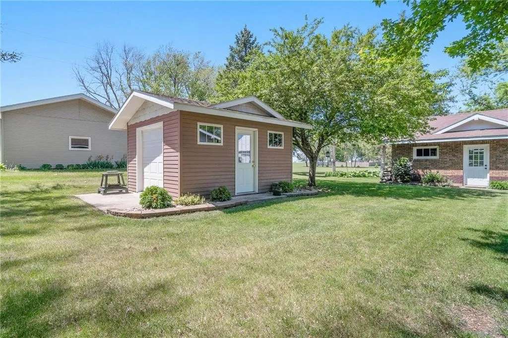 Craftsman in Farnhamville, IA Old House Dreams