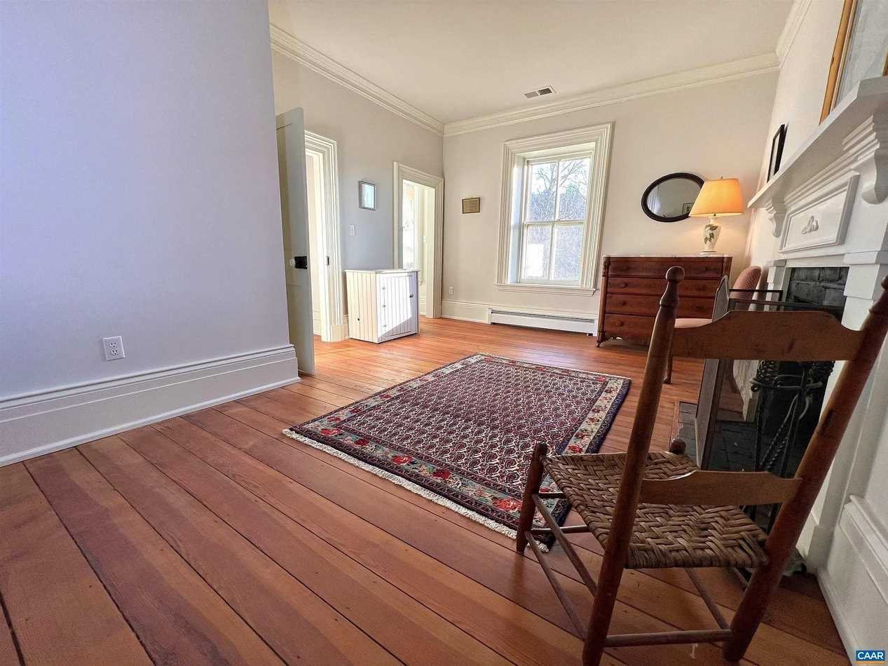 c. 1820 in Batesville, VA Old House Dreams