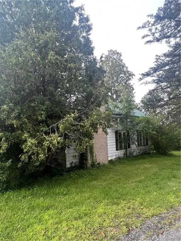 c. 1850 Greek Revival in Munnsville, NY Old House Dreams