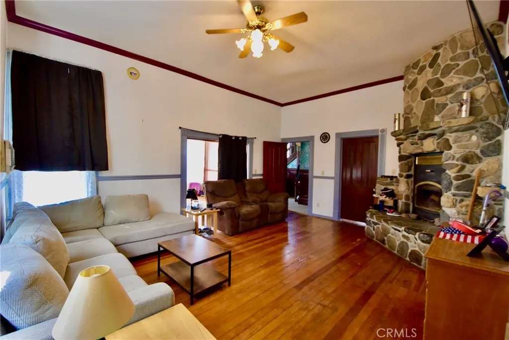 Yreka, CA Old House Dreams