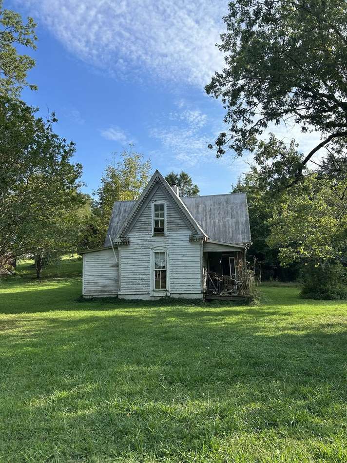Dellrose, TN Old House Dreams