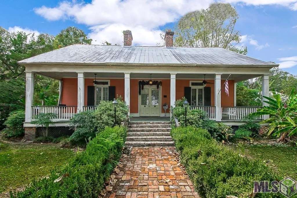 Old House Dreams Page 59 Specially selected historic & old homes