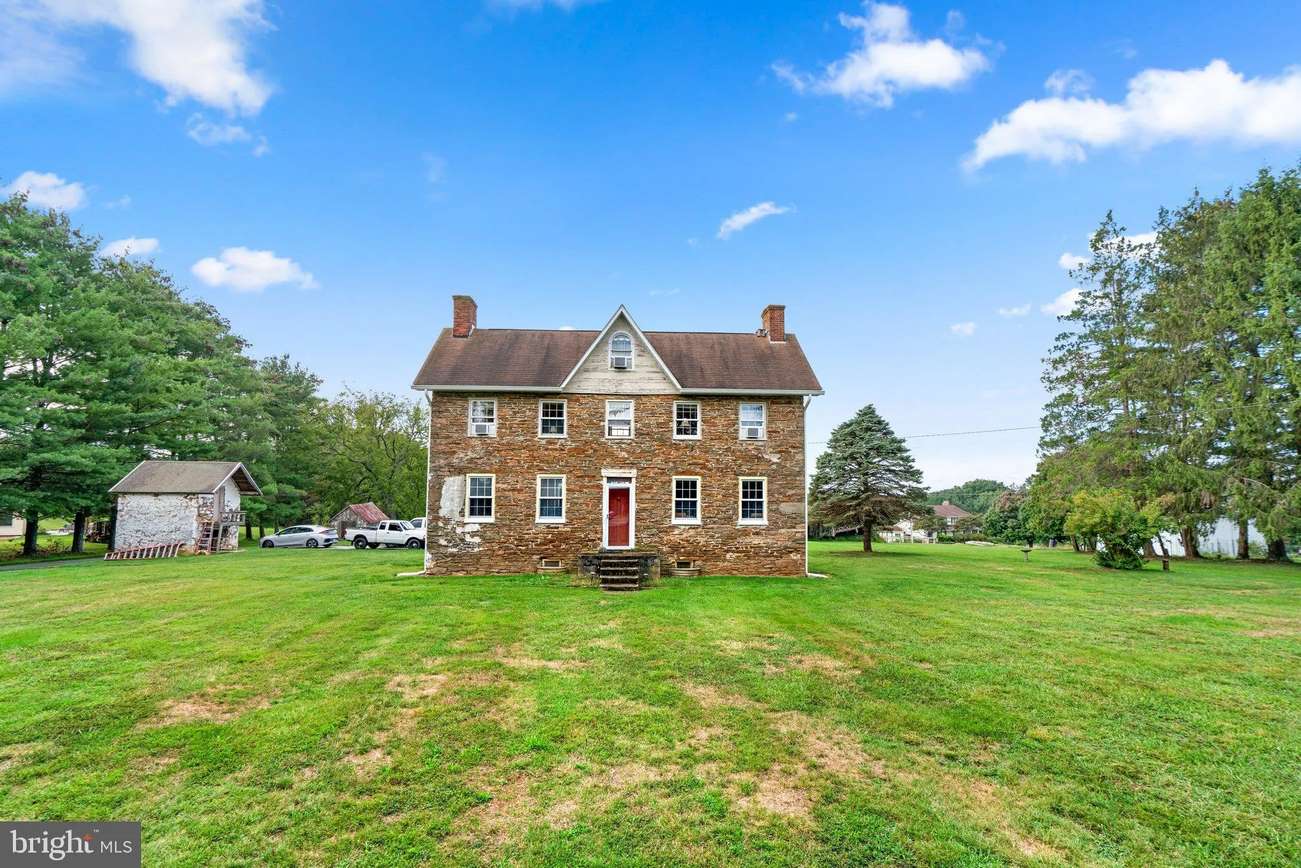 Old House Dreams Page 57 Specially selected historic & old homes