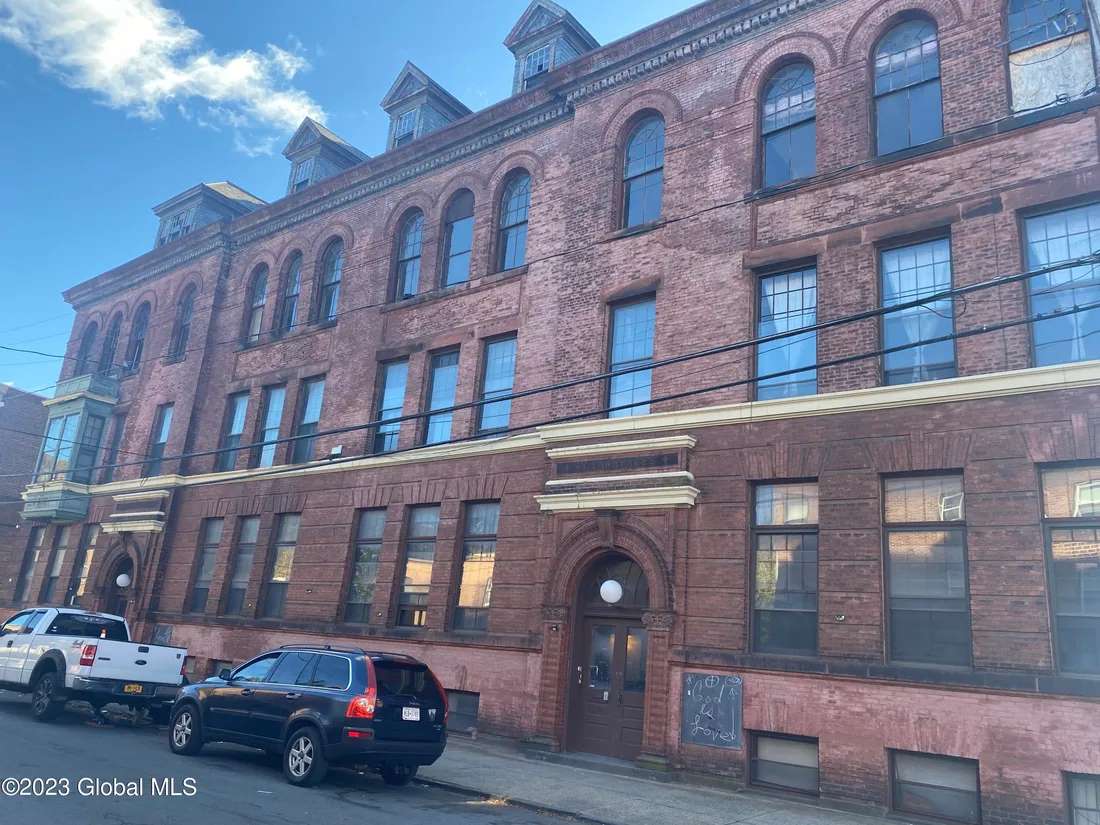 c. 1890 School in Troy, NY Old House Dreams