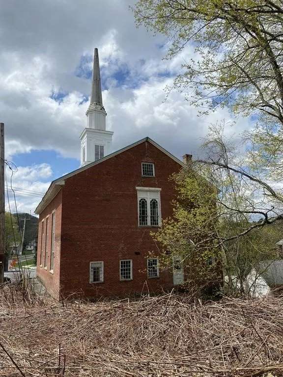 c. 1835 Church in Colrain, MA Old House Dreams