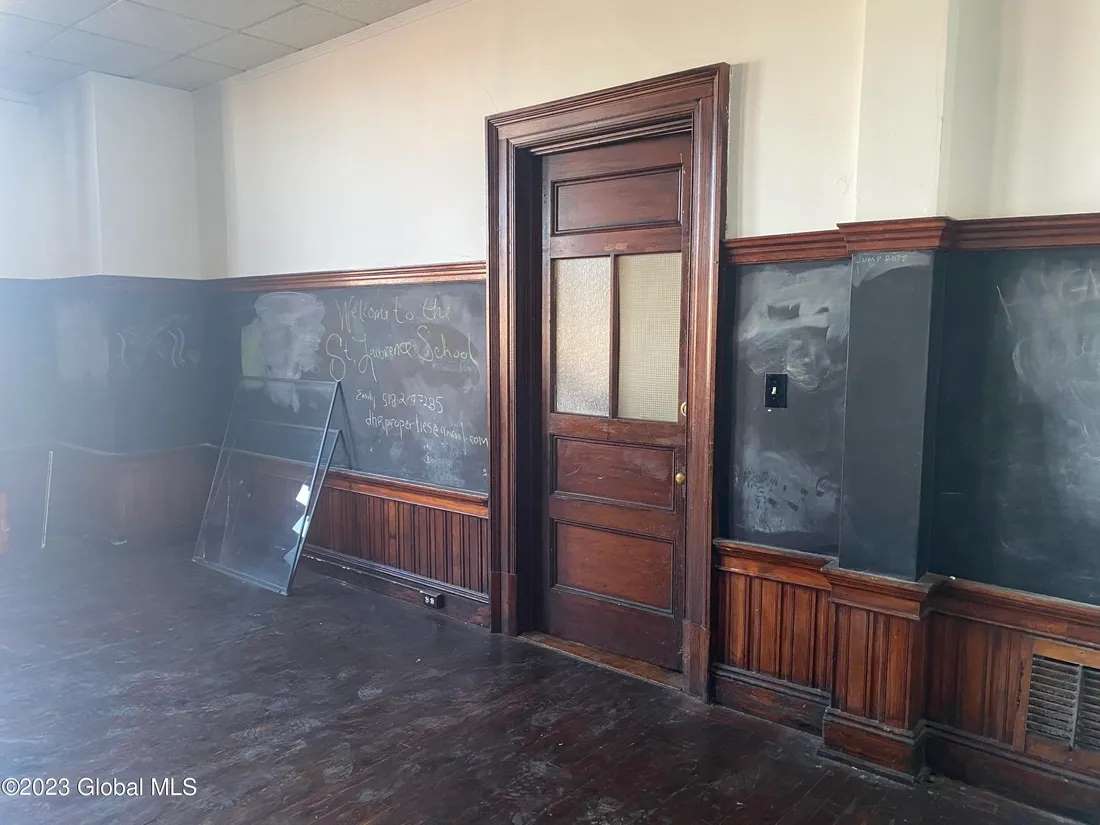 c. 1890 School in Troy, NY - Old House Dreams