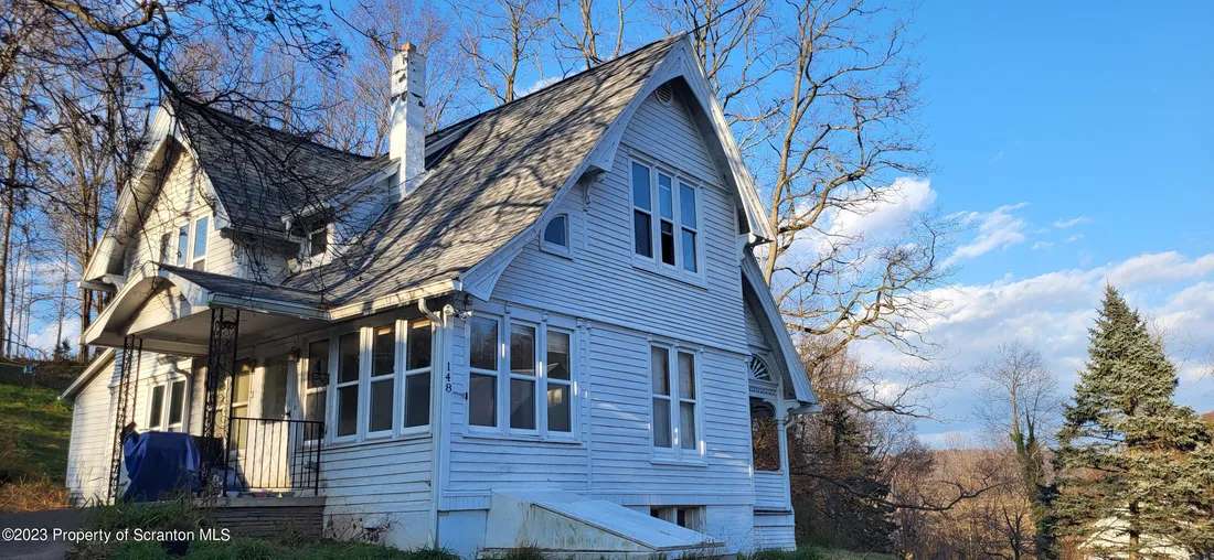 Old school houses for sale. Old House Dreams