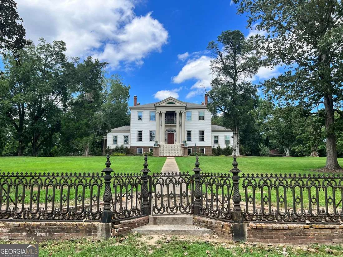c. 1838 Federal/Greek Revival in Milledgeville, GA Old House Dreams