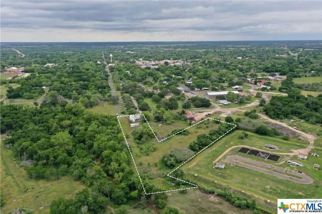 c. 1900 in Yorktown, TX Old House Dreams