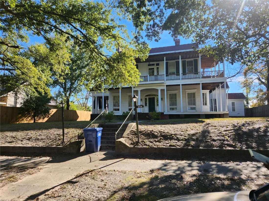 Old House Dreams Page 30 Specially selected historic & old homes