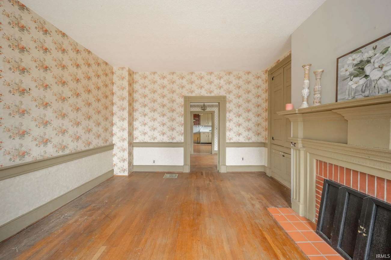 Spiceland, IN Old House Dreams