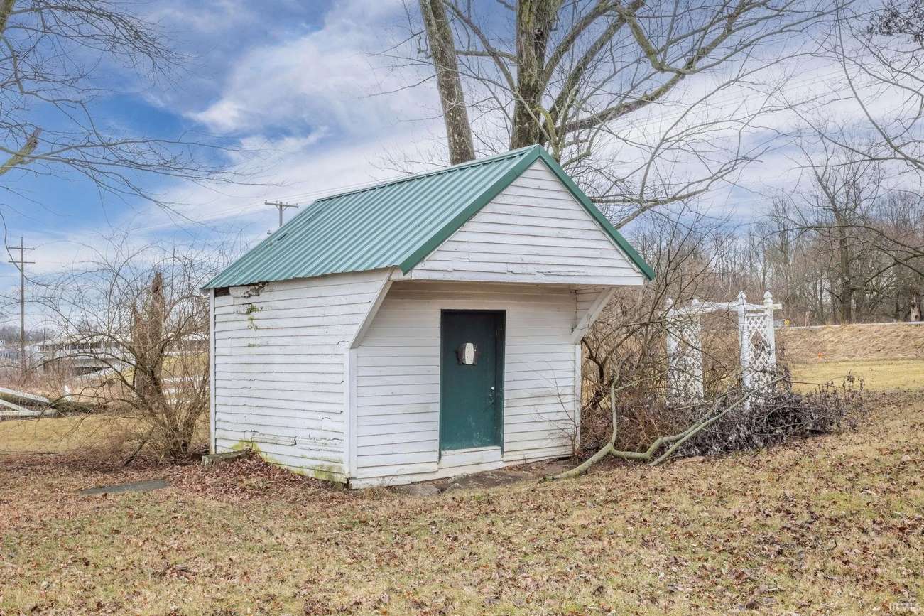 Spiceland, IN Old House Dreams