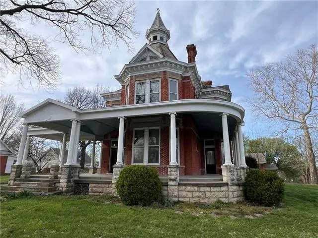 Private: 1882 in Atchison, KS
