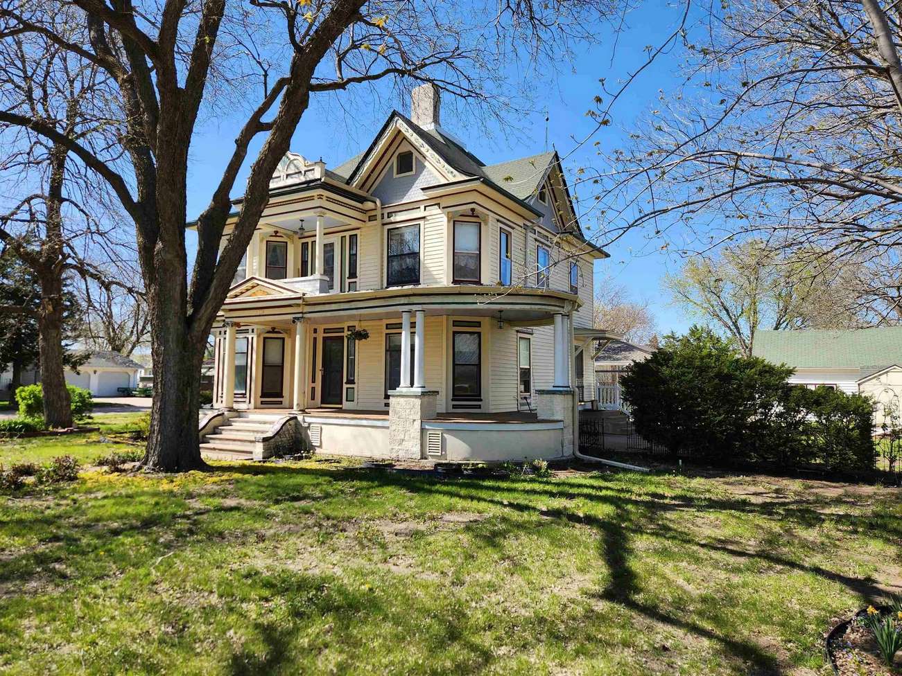 Old House Dreams Page 44 Specially selected historic & old homes