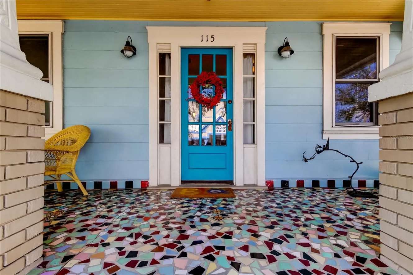 1925 Craftsman in Tarpon Springs, FL - Old House Dreams, image size:1330x886