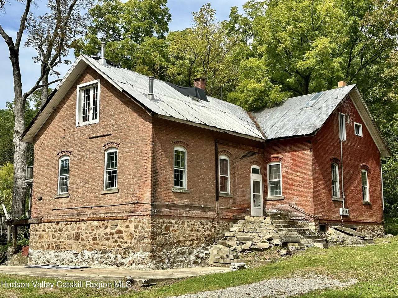 c. 1875 Schoolhouse in Rosendale, NY
