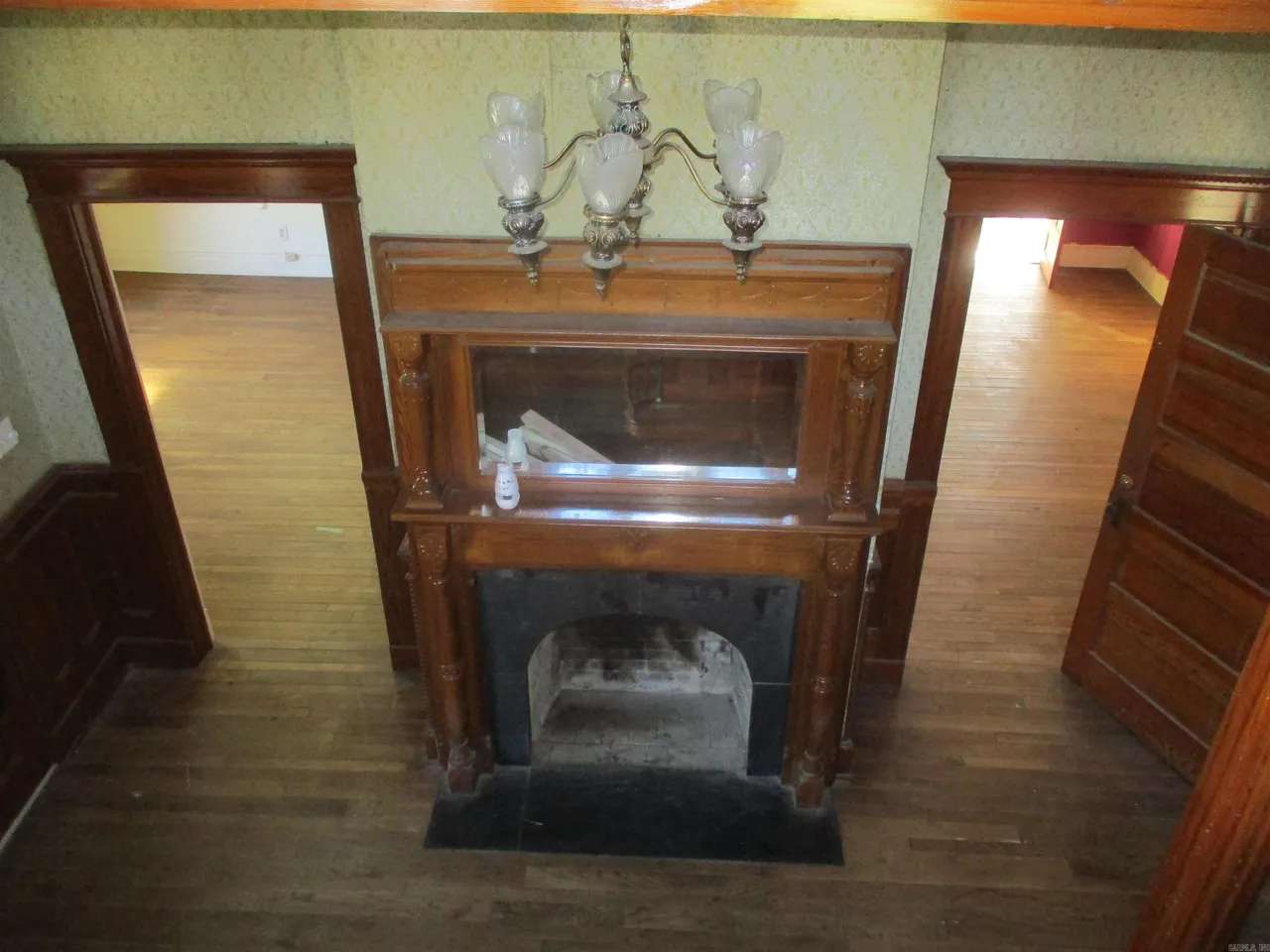 1895 Queen Anne in Monticello, AR - Old House Dreams
