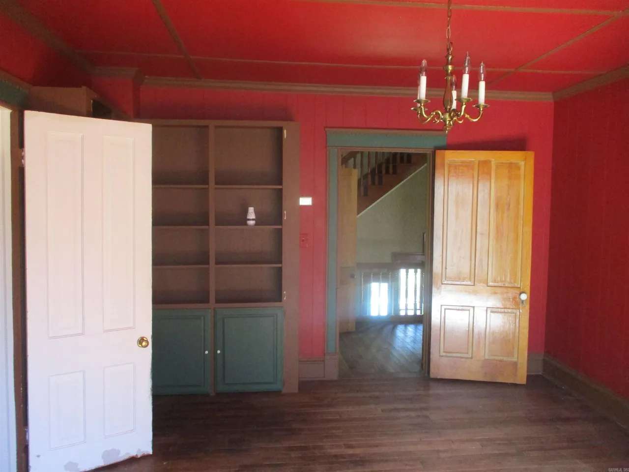 1895 Queen Anne in Monticello, AR - Old House Dreams
